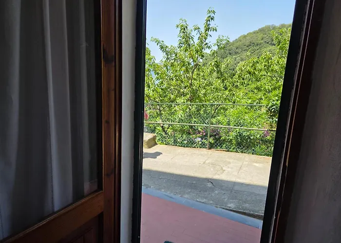 La Lanterna Πανσιόν *