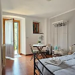 La Lanterna