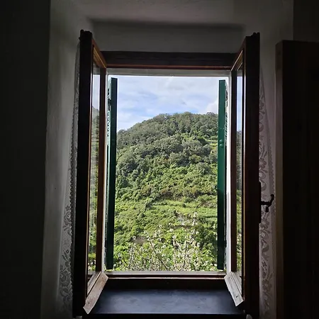La Lanterna Guest house *