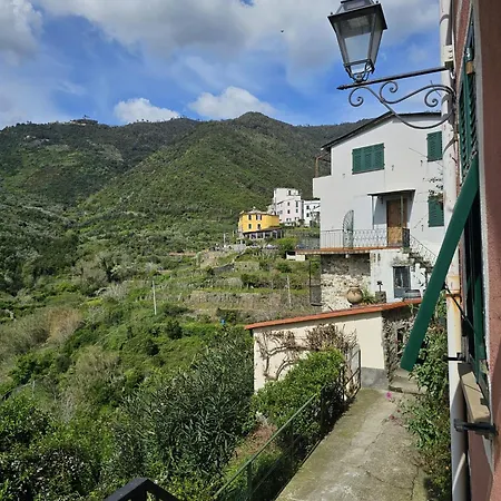 La Lanterna *